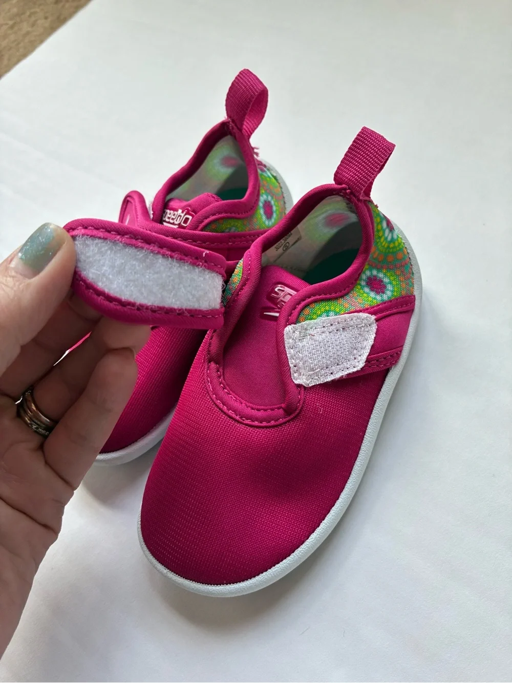 Toddler Girl SPEEDO Water Shoes 5/6
